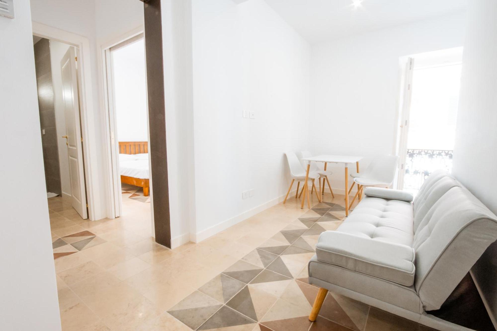 Palazzo Marevento Apartment Бари Екстериор снимка